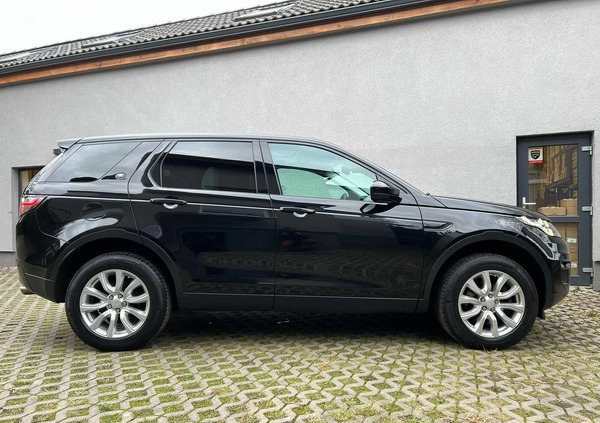 Land Rover Discovery Sport cena 77900 przebieg: 143345, rok produkcji 2016 z Grajewo małe 631